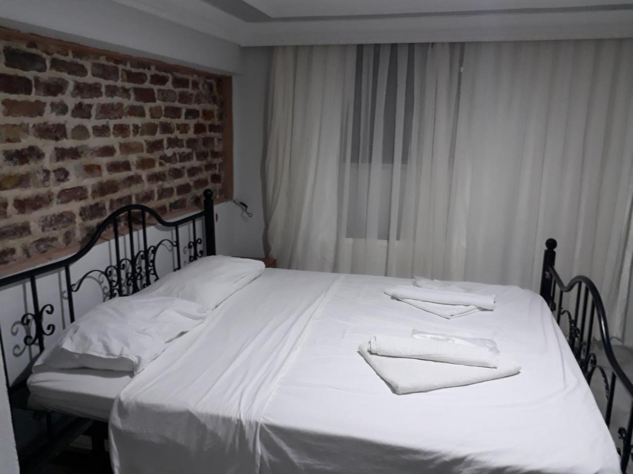 Arat Apartments Istanbul Bagian luar foto